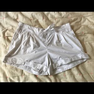 Lululemon Spring Breakaway Shorts